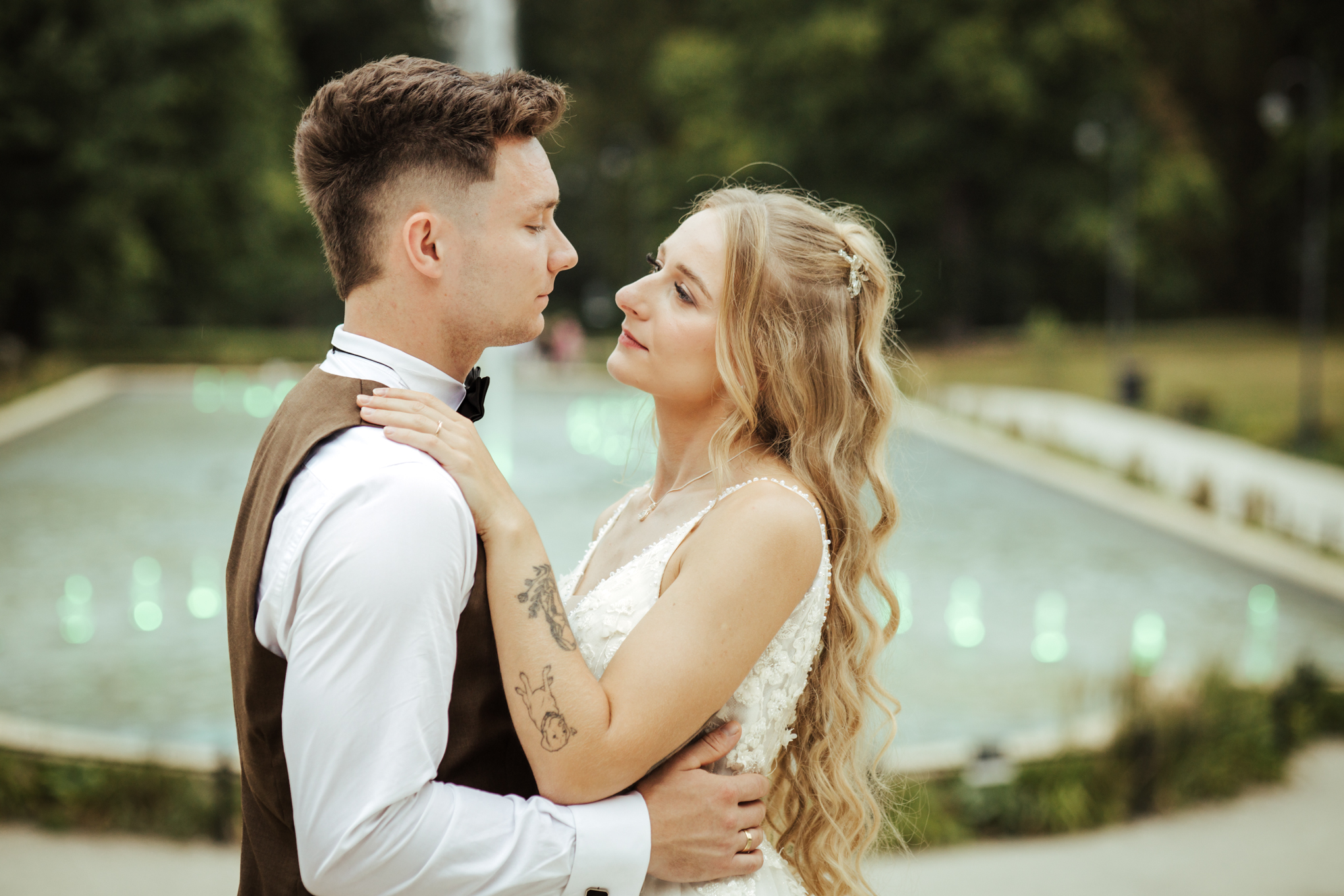 Patrzący sobie w oczy Patrycja i Bartek 2025